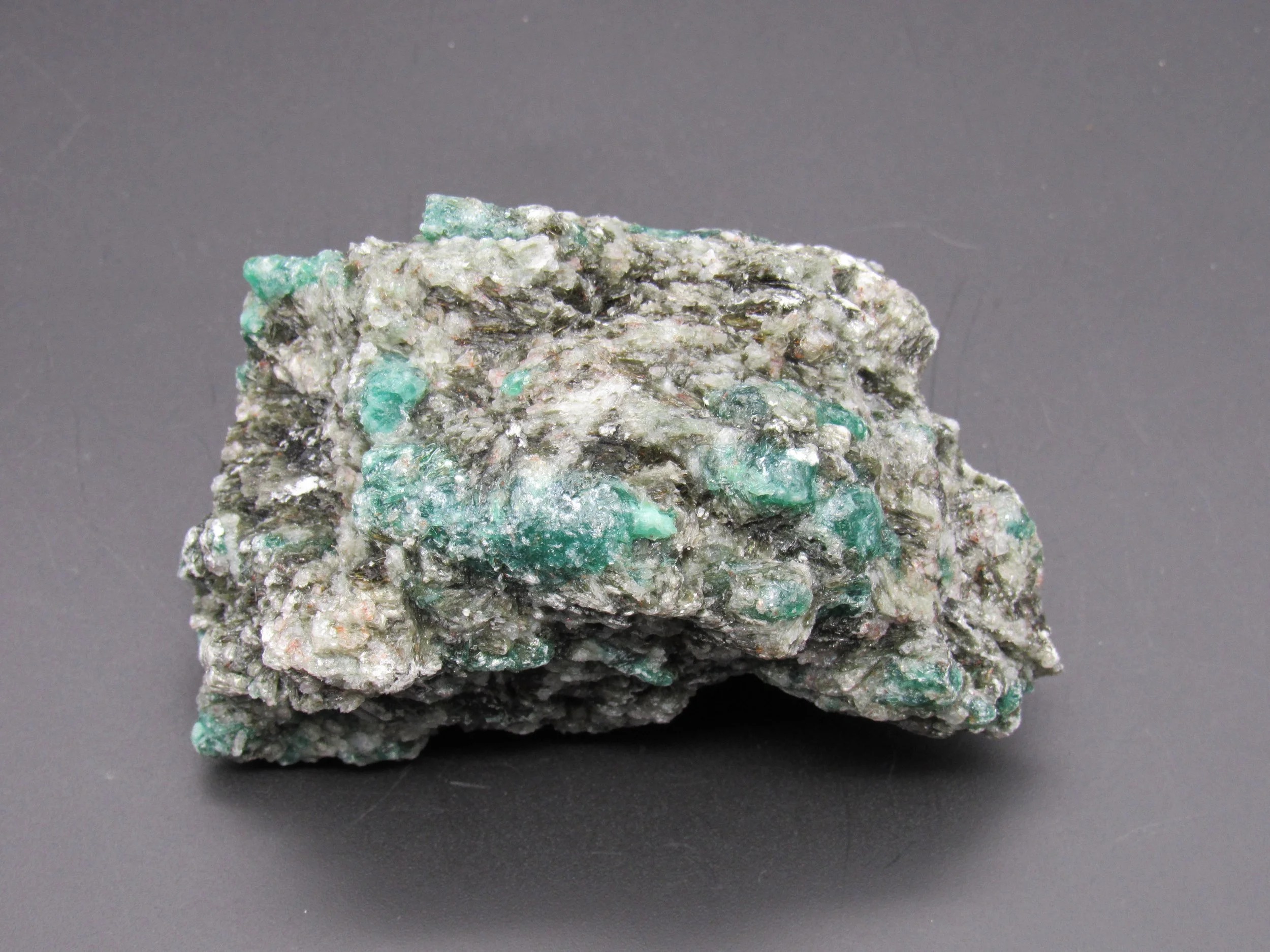 津巴布韦祖母绿