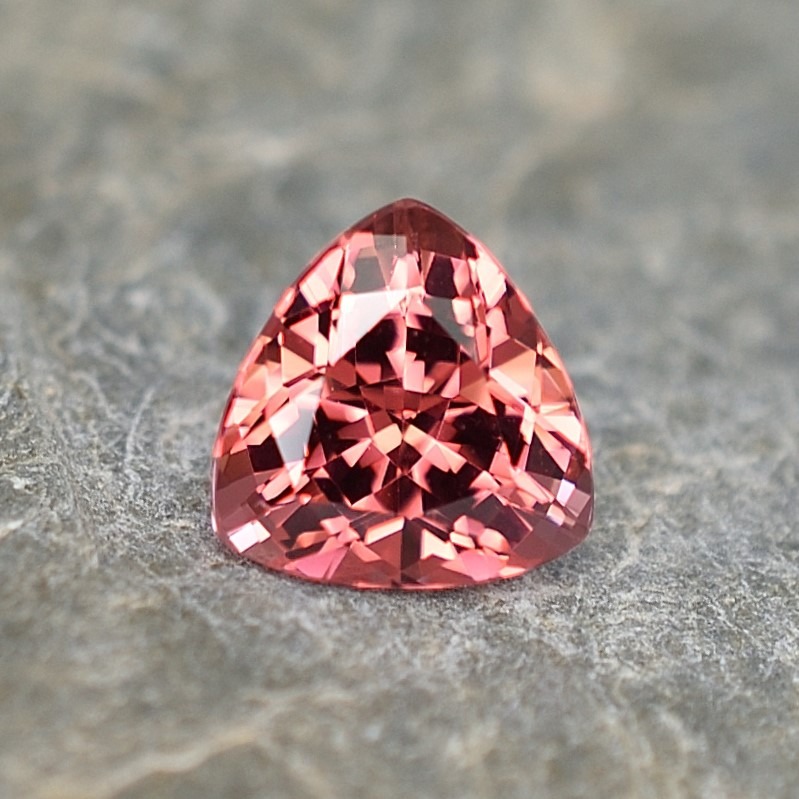Malaia (Malaya) Garnet