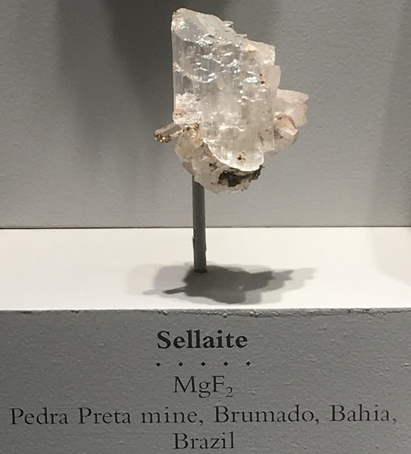 Sellaite