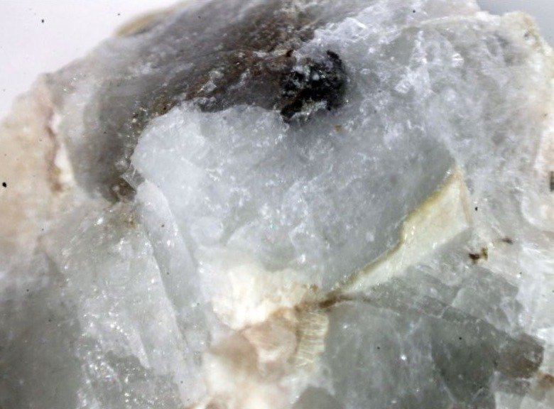 Hydroxycancrinite